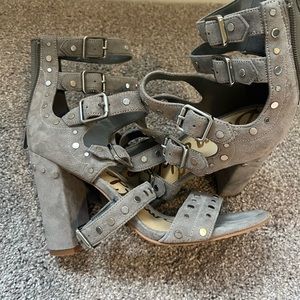 Sam Edelman grey suede heel